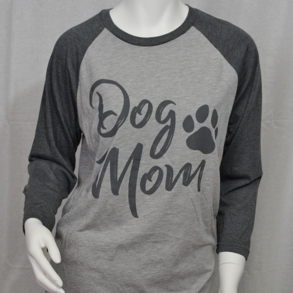 Dog Mom Tee